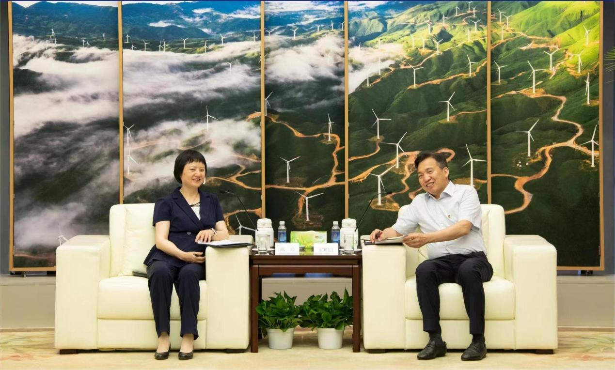 高玲拜訪國(guó)家電投黨組書(shū)記、董事長(zhǎng)劉明勝